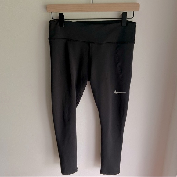 Nike One dri-fit Mid Rise 7/8 Running Leggings black  - size Medium - Picture 1 of 6
